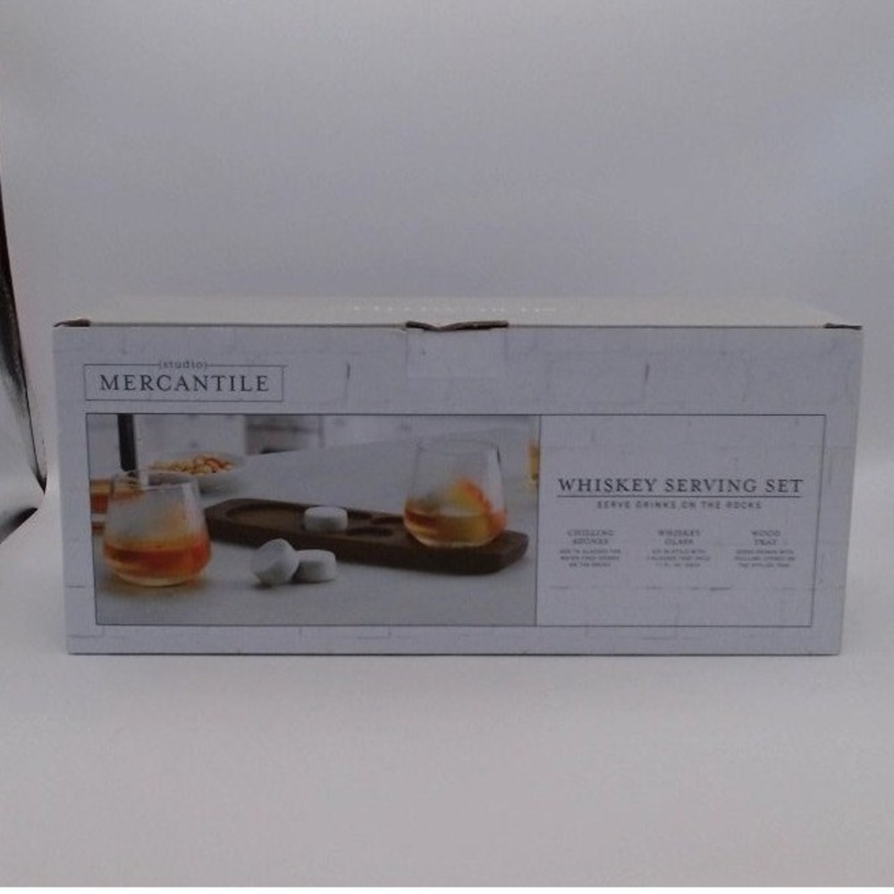 Studio Mercantile Whiskey Serving Set, BRAND NEW IN BOX - Picture 2 of 2